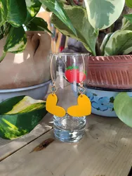 עגילי לב צהוב
