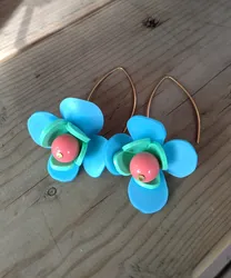עגילי פרח שובב