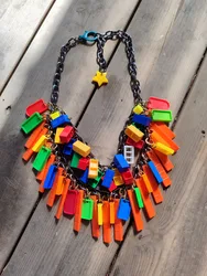 שרשרת צבעוניות משמחת