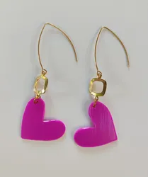 עגילי לב ורוד