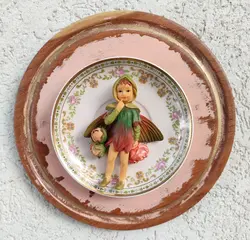 קישוט קיר ילדת הפרחים