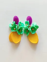 עגילי סנדי